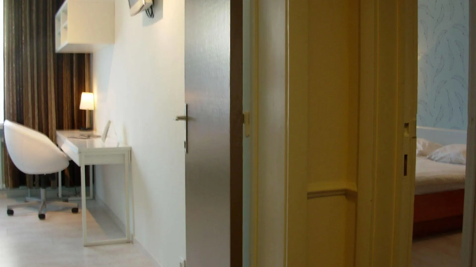 Hotel Ter Streep Oostende 3*,